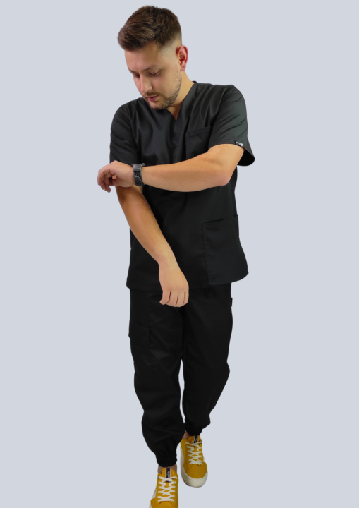 komplet medyczny  meski czarny z joggerami.png