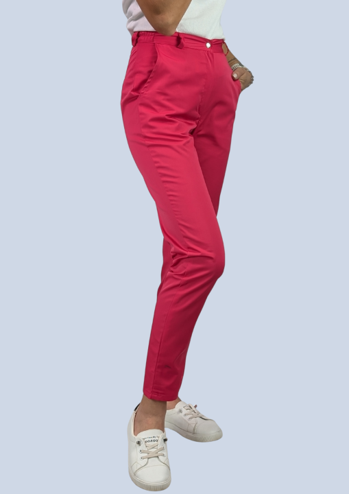 spodnie medyczne  damskie slim malinowe.png