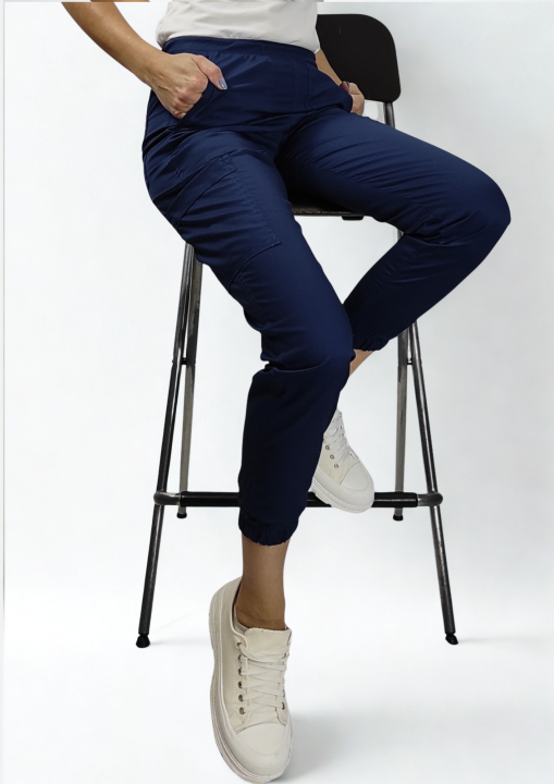 Spodnie medyczne damskie jogger Brigston  granat.png