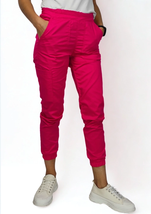 Spodnie medyczne damskie jogger Brigston malina.png