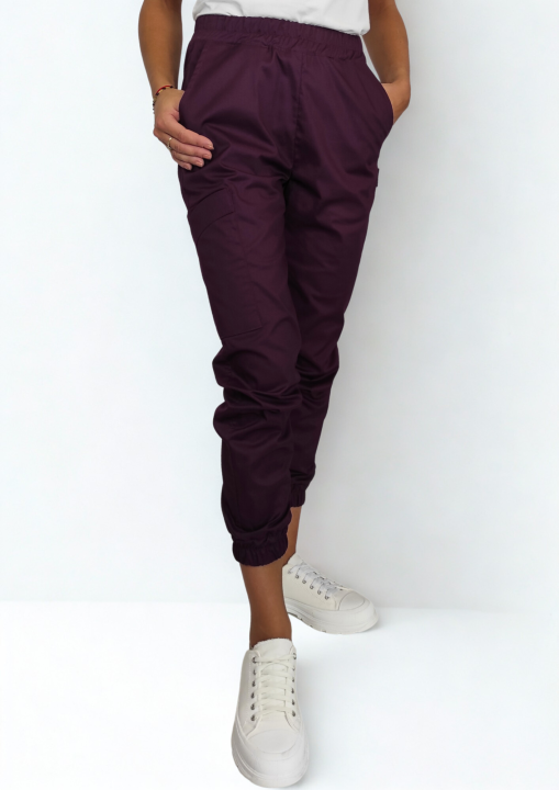 Spodnie medyczne damskie jogger dynamic ciemna oberżyna.png