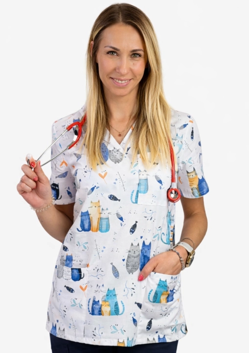 bluza medyczna damska w kwiaty (4).png