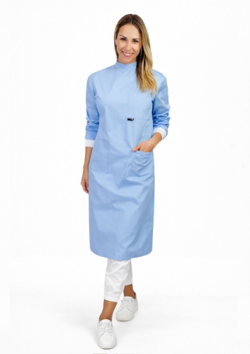 fartuch-zabiegowy-anatomiczny-prosektoryjny-ochronny-błekit-euro-styl.jpg