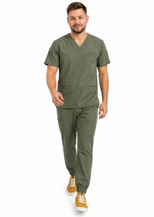 Komplet-medyczny-meski-rozciagliwy-oliwka-jogger-euro-styl.jpg