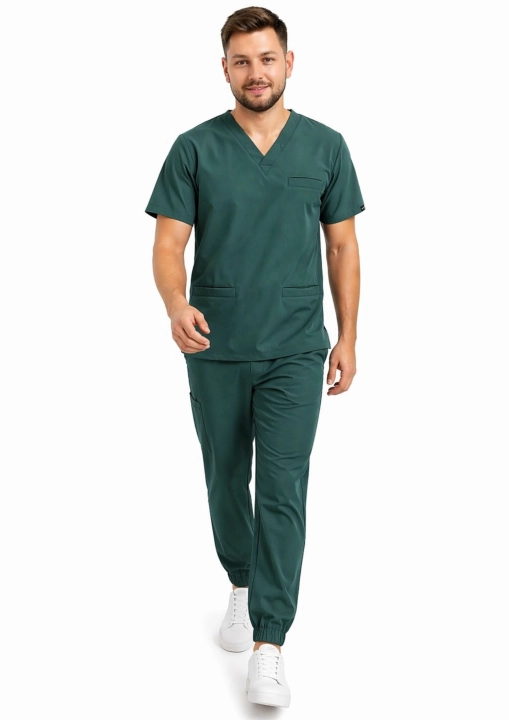 Komplet-medyczny-meski-rozciagliwy-zieleń-jogger-euro-styl.jpg