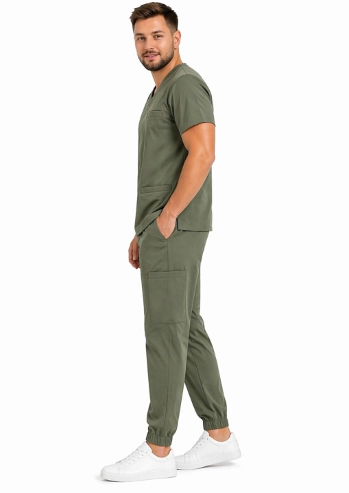 Komplet-medyczny-meski-rozciagliwy-oliwka-jogger-euro-styl (1).jpg