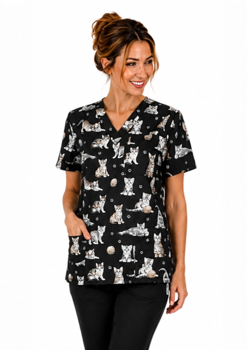 bluza-medyczna-weterynaryjna-bawelna-koty-euro-styl (7).jpg