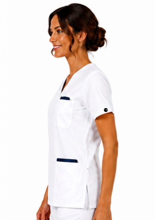 bluza-medyczna-damska-z-elastanem-bawełana biała-euro-styl (1).jpg
